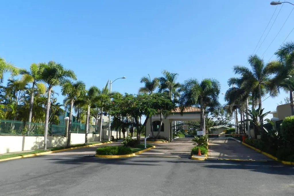The Oasis Of Paradise @ Aquatika With Kingbed+Tv+Wifi+Pk Apartment Loiza Puerto Rico